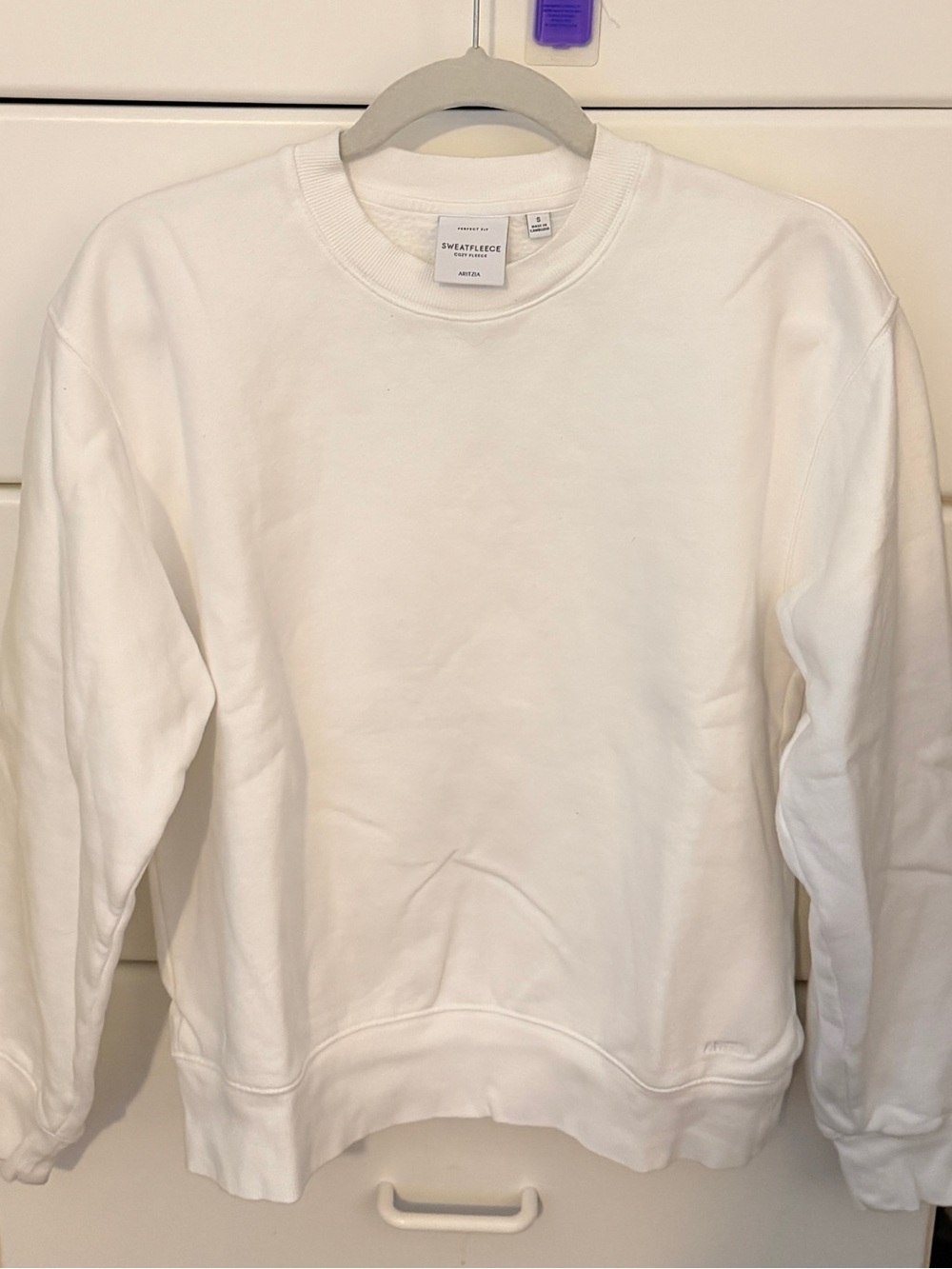 Aritzia White Women's Crewneck Sweatshirt